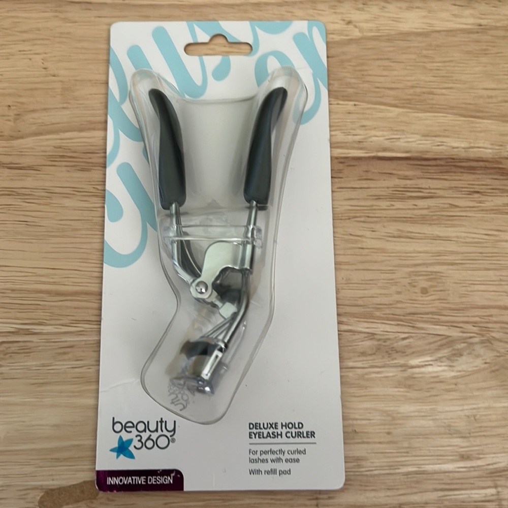 Beauty 360 Deluxe Hold Eyelash Curler + 1 Refill Pad No Pinch No Pull NEW